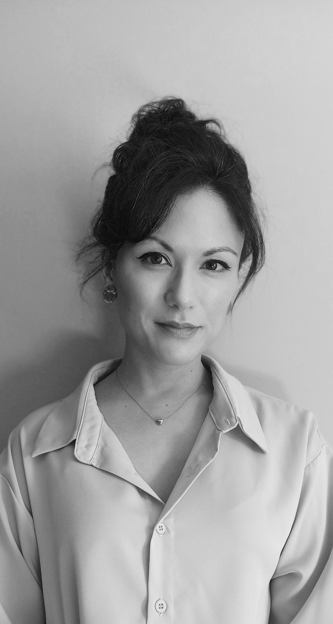 Portrait de la fondatrice du Studio AB Origin, architecte d'intérieur à Clermont-Ferrand